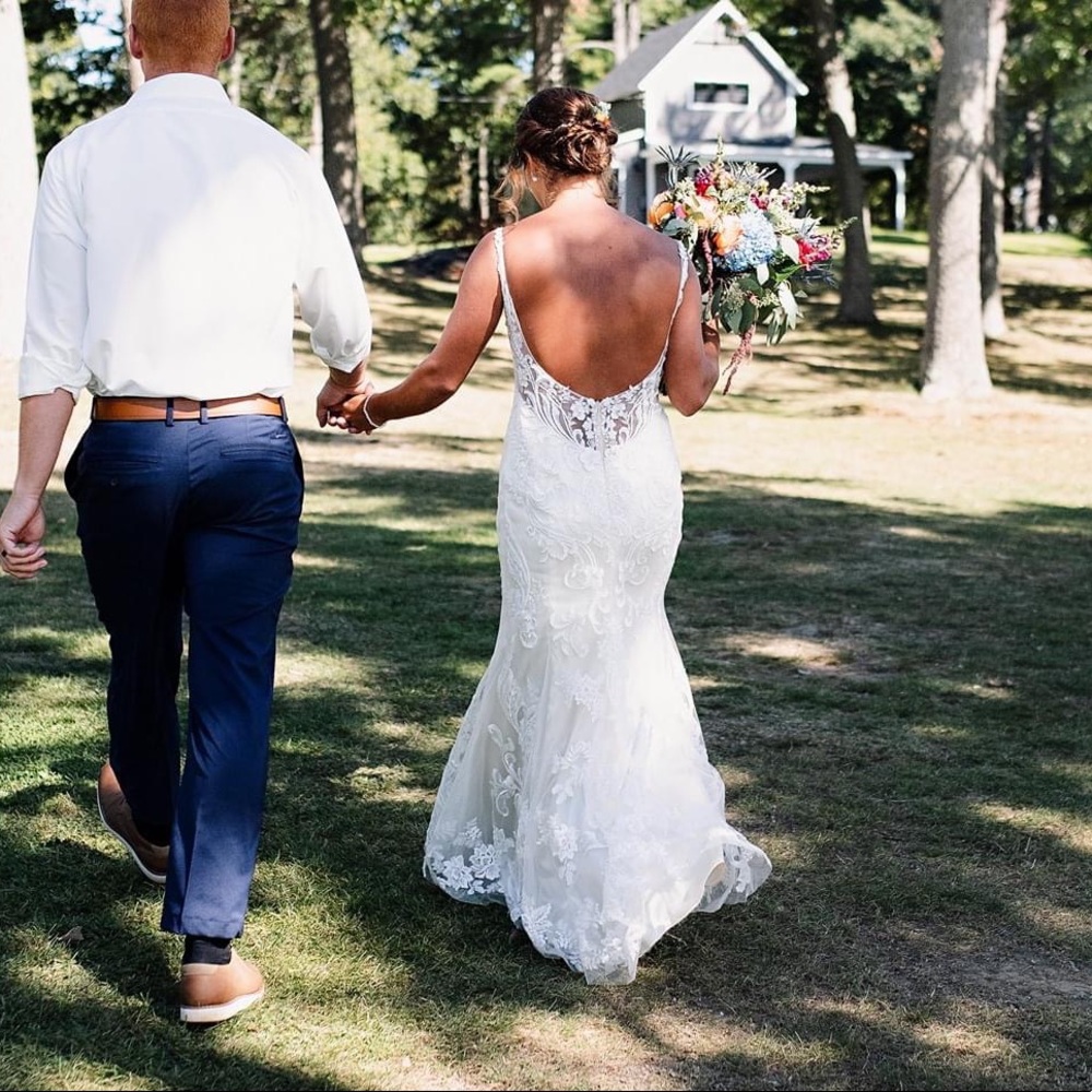 Wedding dress